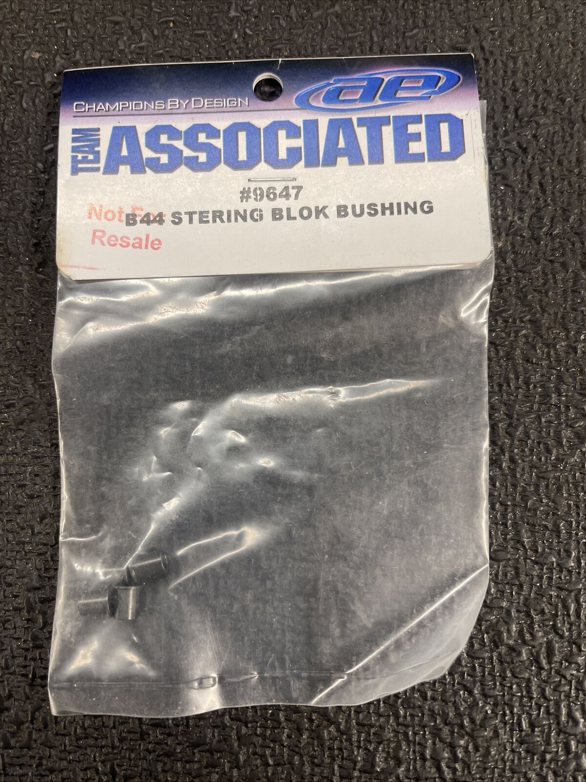Team Associated 9647 B44 Steering Blok Bushing