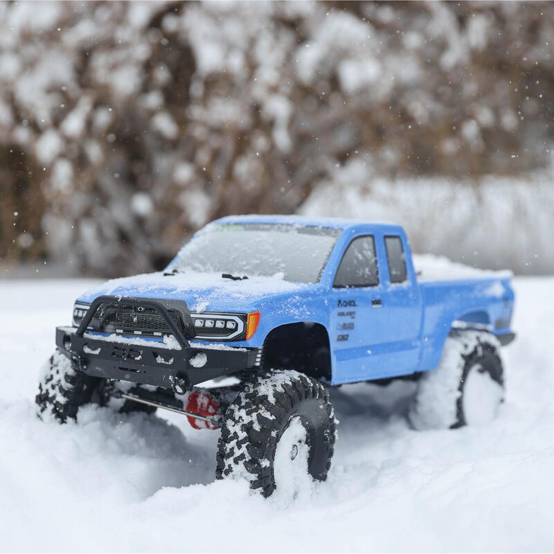 1/10 SCX10 III Base Camp 4WD Rock Crawler Brushed RTR, Blue - AXI03027T1