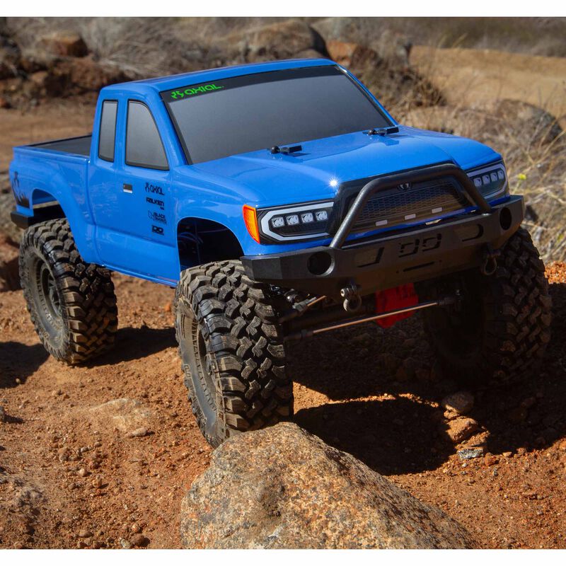 1/10 SCX10 III Base Camp 4WD Rock Crawler Brushed RTR, Blue - AXI03027T1