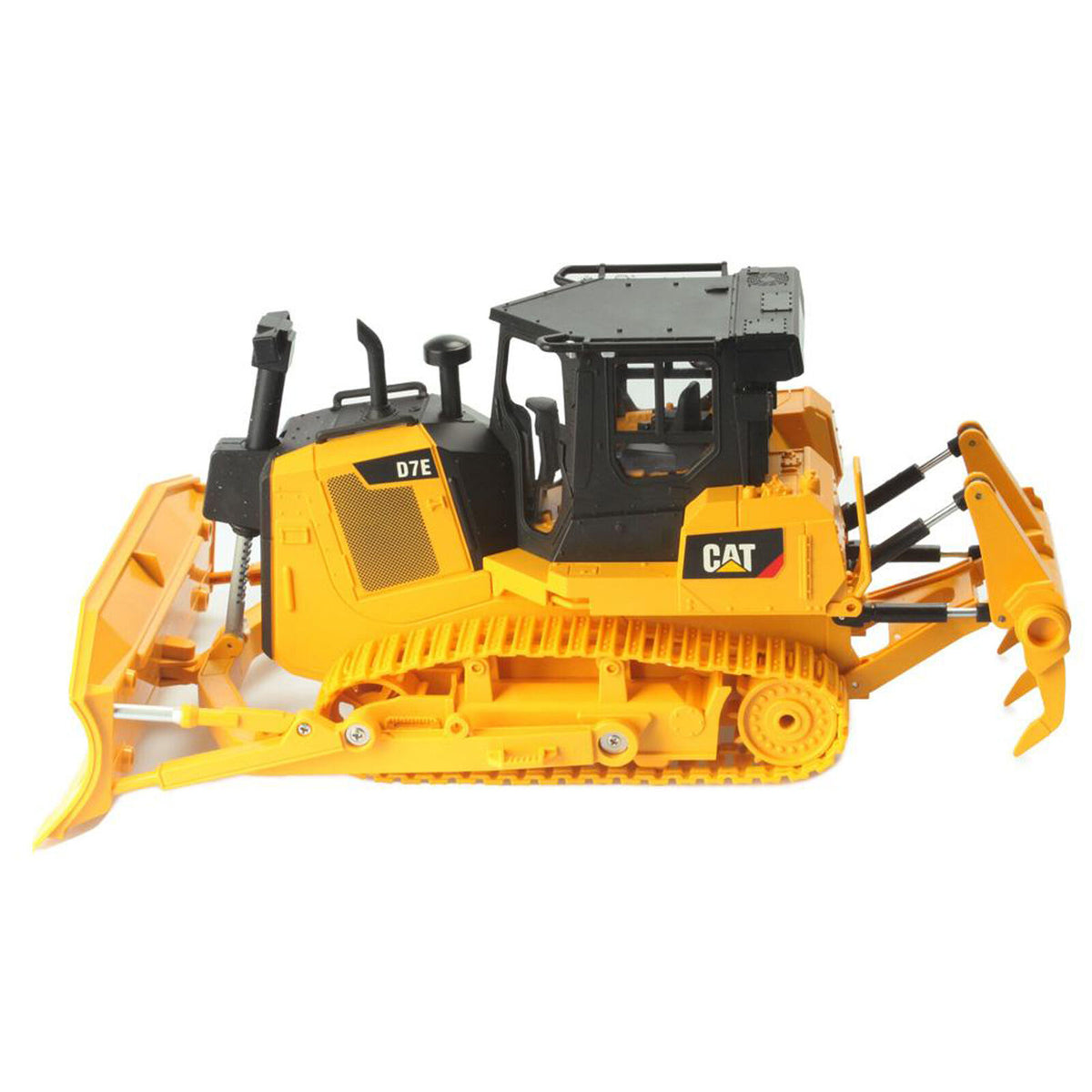 DCM25002 / Racemasters 1/24 RC Caterpillar D7E Bulldozer