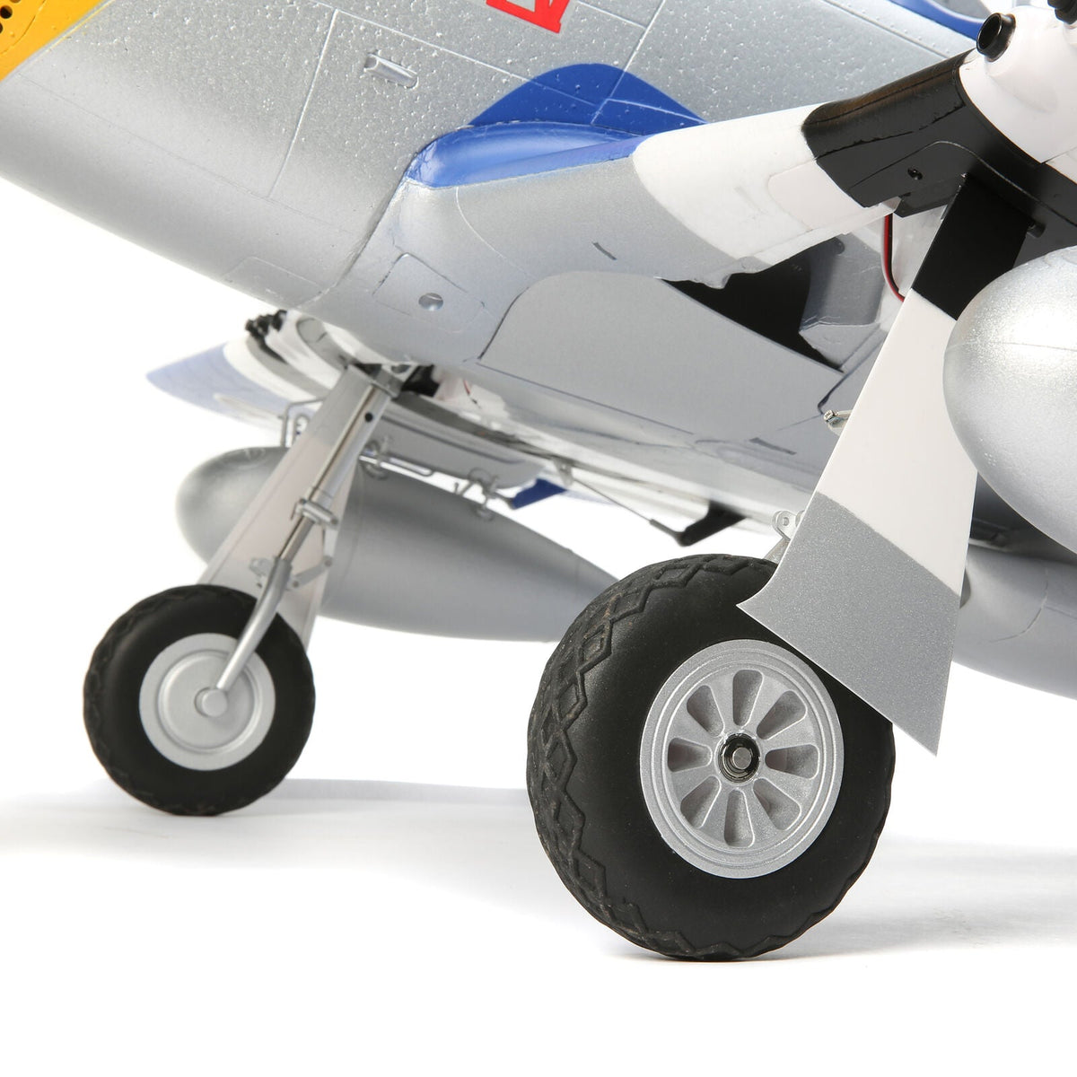 P-51D Mustang 1.5m BNF Basic Combo - EFL01250C
