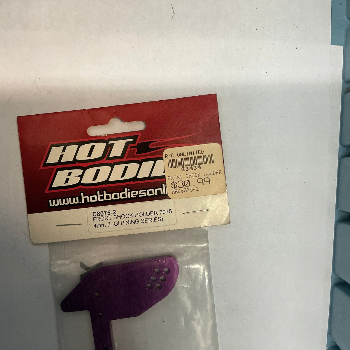 HOT BODIES Front Shock Holder 7075 HBC80752