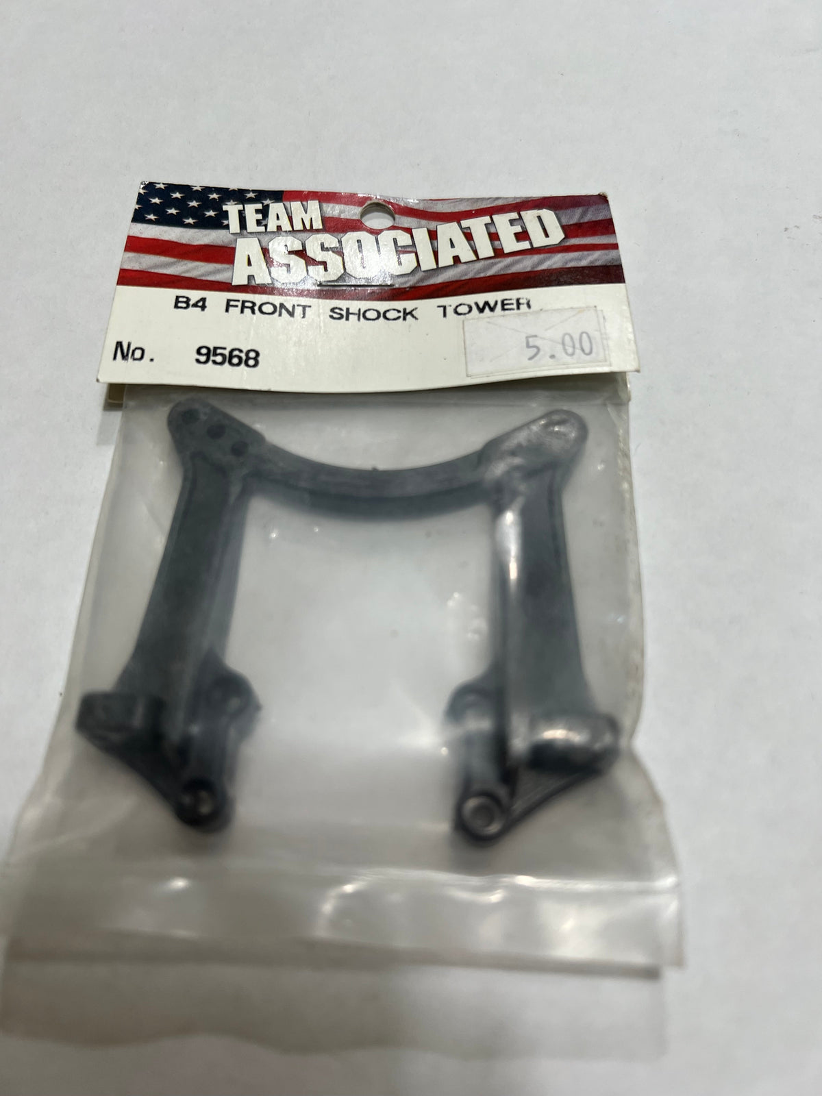B4 FRONT SHOCK TOWER-ASC9568