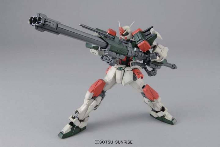 Bandai 1:100 MG Buster Gundam - BAN2156732