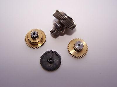 FUTABA SERVO GEAR SET (2 BALL BRNG/METAL GEAR) #S-9402