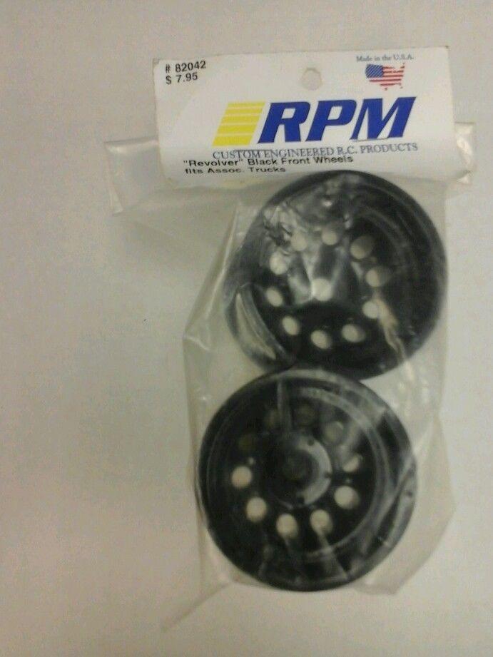 RPM Revolver 2.2 Front 2WD Truck Wheels(Black) 82042