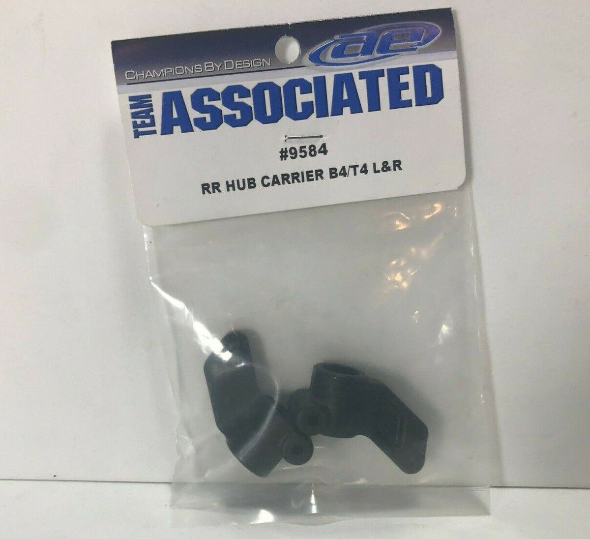 Team Associated 9584 RR Hub carrier B4/T4 L&R