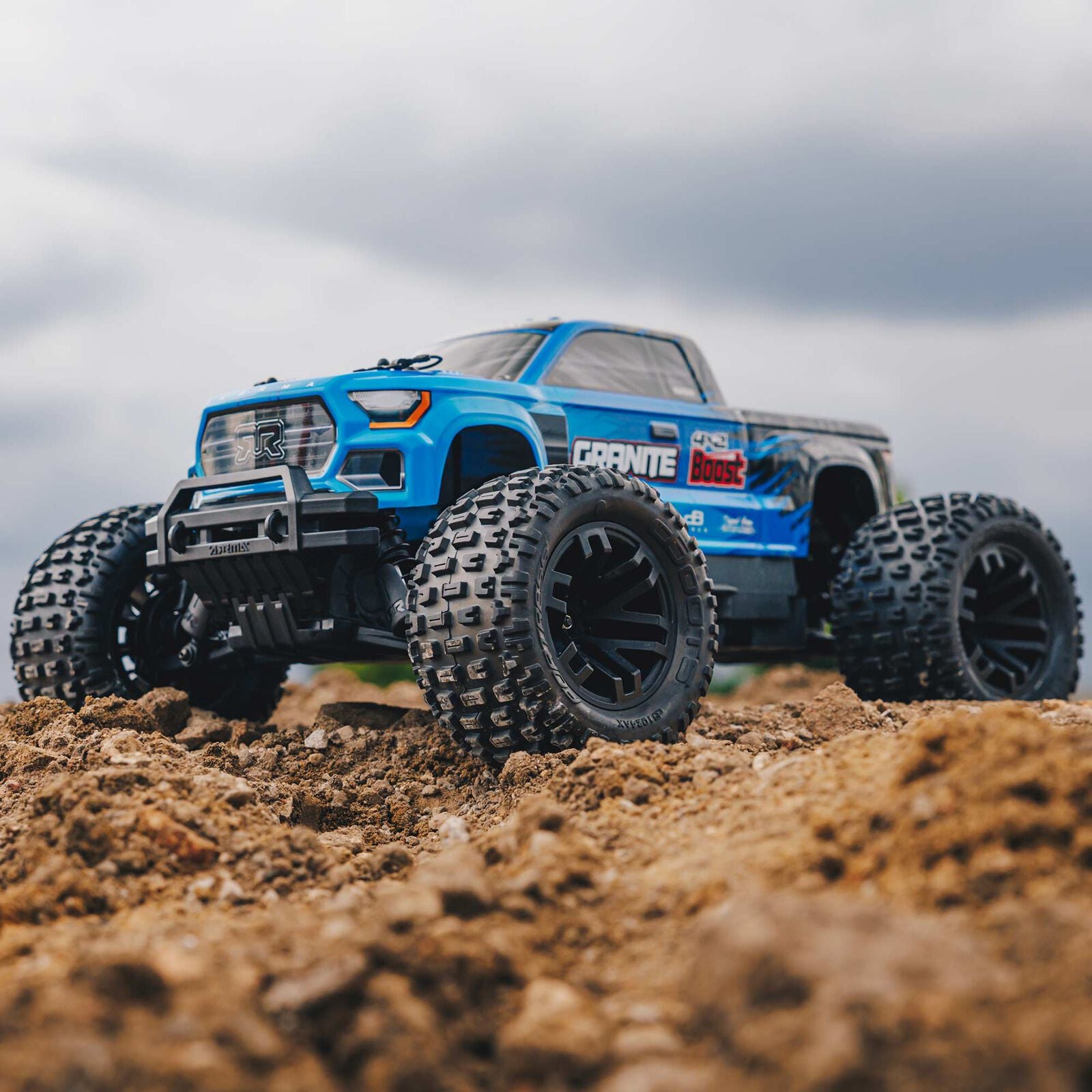 1/10 Granite 4X2 Boost Mega 550 Brushed Monster Truck RTR with Battery –  Sheldon's Hobbies