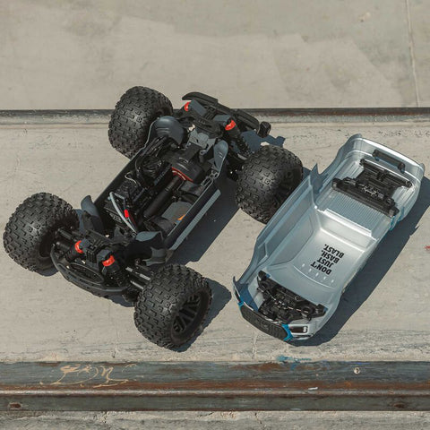 1/10 GRANITE 223S DSC 4X4 RTR Brushless Monster Truck, Blue