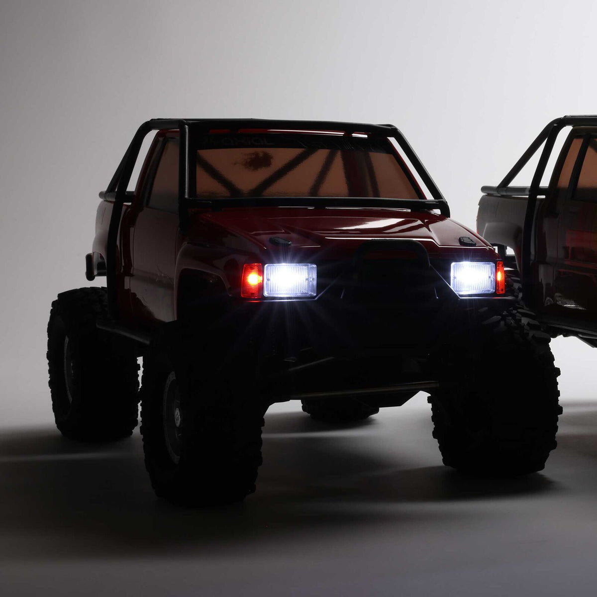 AXI-2062T1 1/10 Axial SCX10 III 1987 Toyota SR5