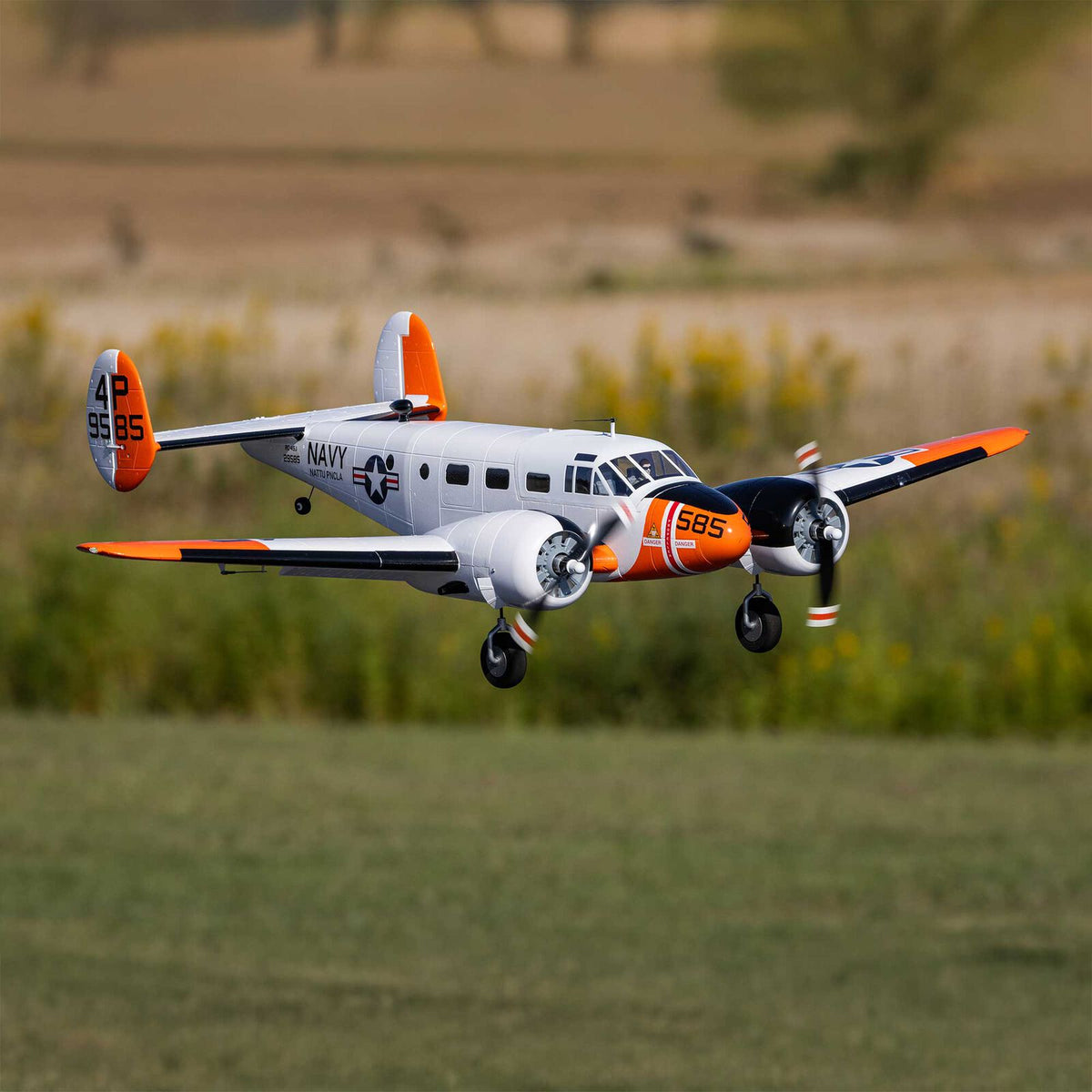 EFL-3726 Beechcraft D18/RC-45J 1.5m BNF Basic with AS3X+ and SAFE Select