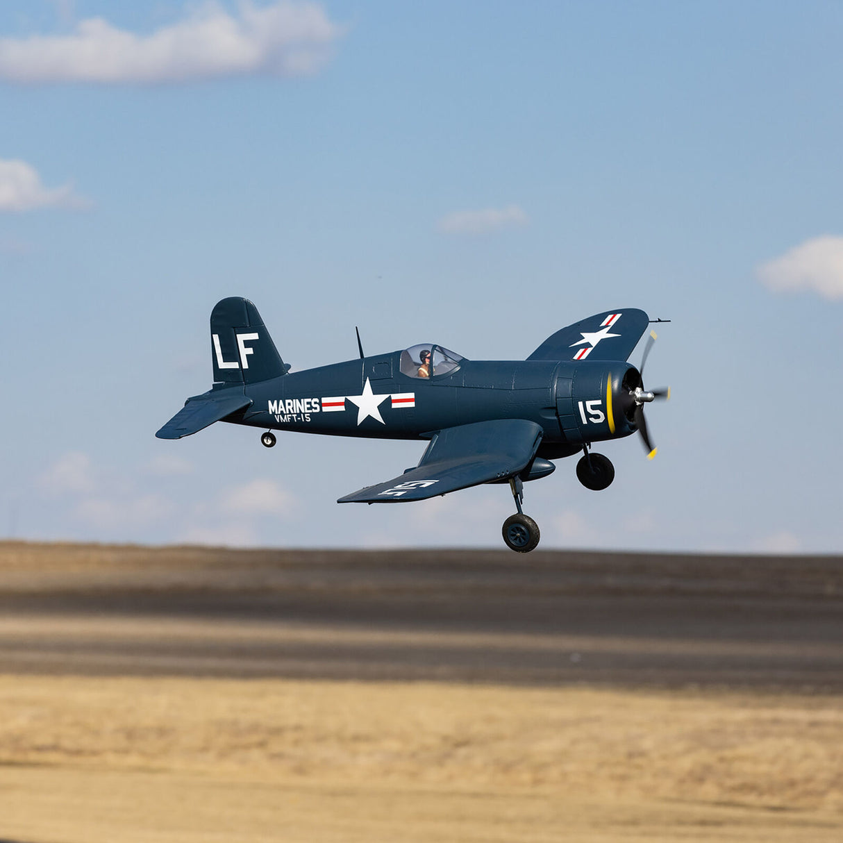 EFL18550 F4U-4 Corsair 1.2m BNF Basic with AS3X and SAFE Select