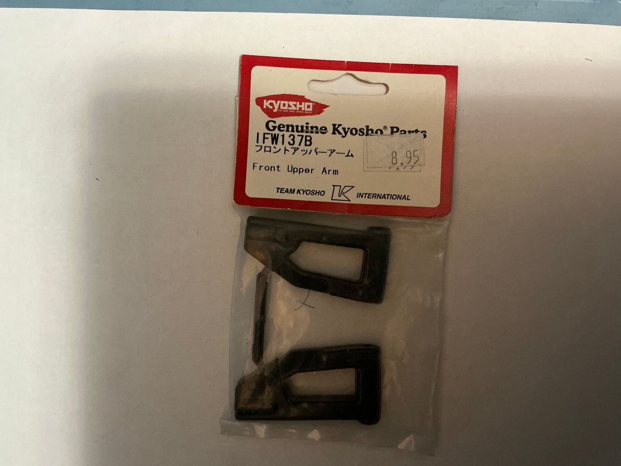 KYOSHO Front Upper Arm IFW137B