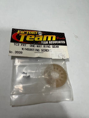 TC3 FRT. ONE-WAY RING GEAR W.MOUNTING SCREWS-ASC3939 - ASC3939