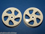 PRO-LINE (STANDARD SEDAN) TYPHOON SUPER NARROW WHEEL (WHITE) #2624W