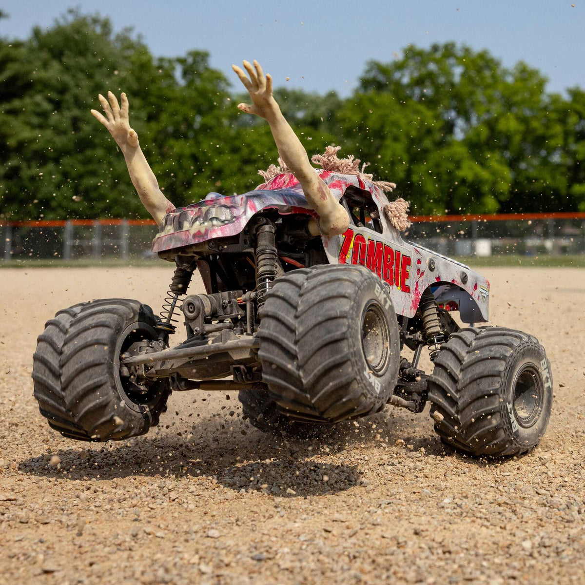 LOS01026T4 1/18 Losi Mini LMT Zombie Monster Truck (Battery & Charger Included)