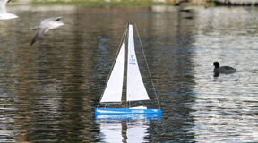 Westward 18-inch Sailboat V2: RTR (PRB07002)
