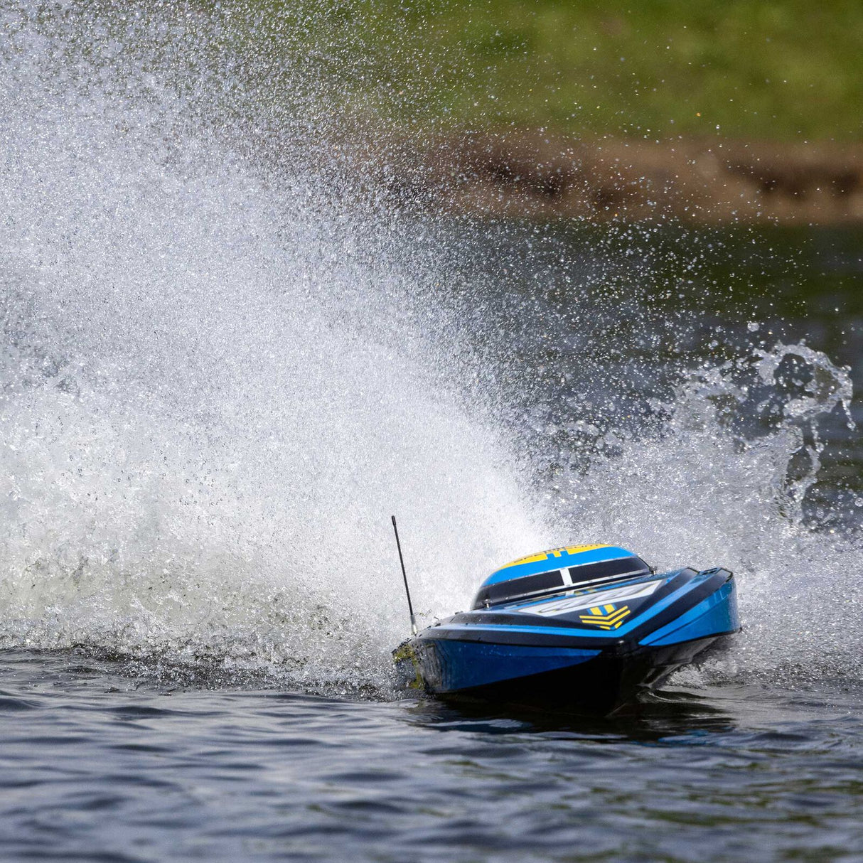 PRB08052 Super Sonicwake 48" 8S Self-Righting Brushless Deep-V RTR