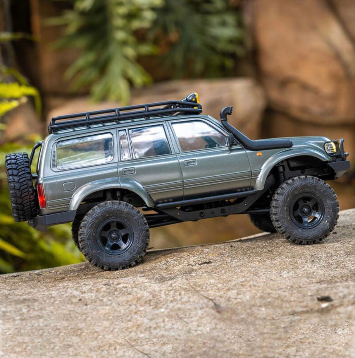 Toyota LC80 Land Cruiser
